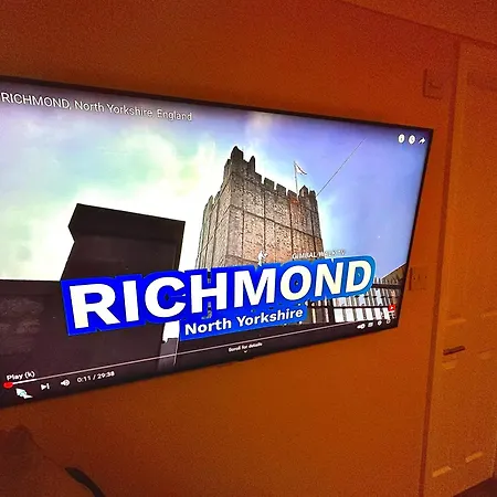 Church View 2 Large En Bedrooms With King Size Beds & Smart Tv Apartman Richmond