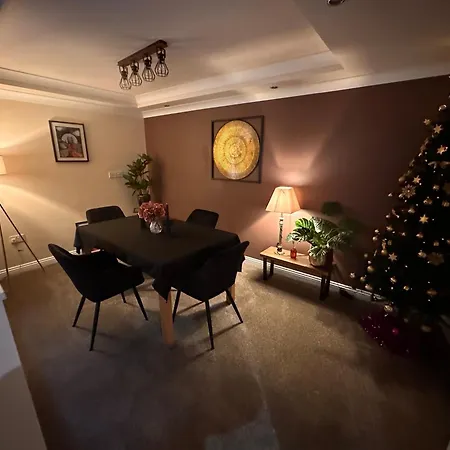 公寓 Church View 2 Large En Bedrooms With King Size Beds & Smart Tv 里士满