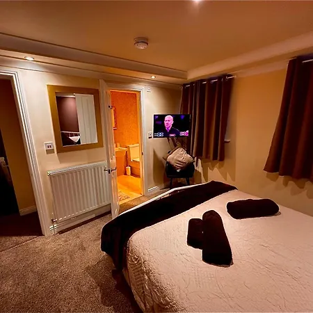 Church View 2 Large En Bedrooms With King Size Beds & Smart Tv Apartment Richmond (North Yorkshire)