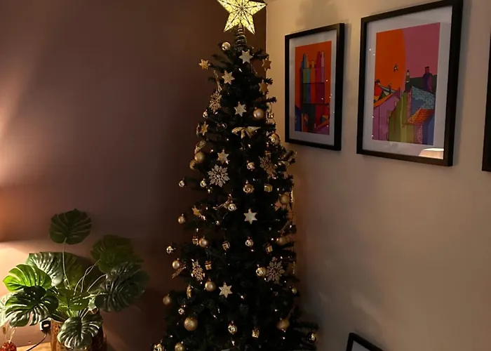 Church View 2 Large En Bedrooms With King Size Beds & Smart Tv * Richmond (North Yorkshire)