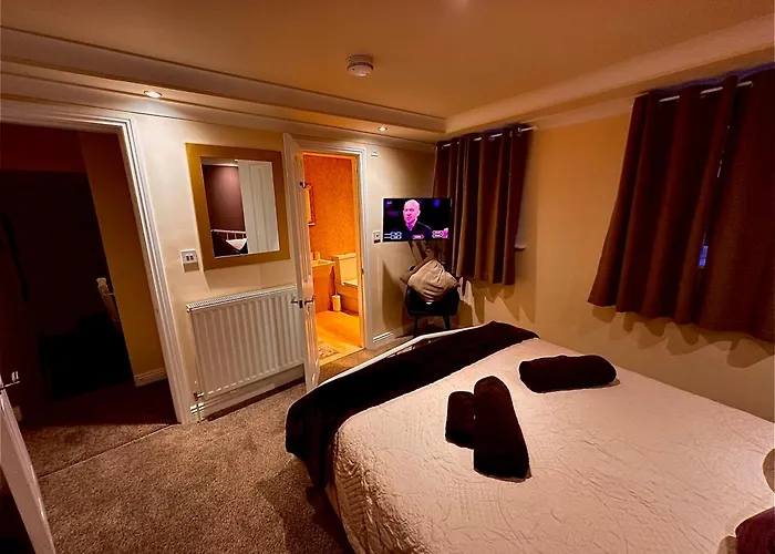 Church View 2 Large En Bedrooms With King Size Beds & Smart Tv Apartment Richmond (North Yorkshire)