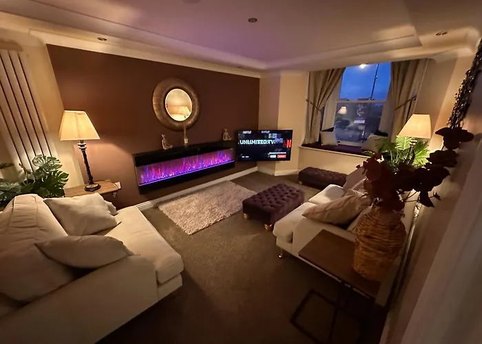 Church View 2 Large En Bedrooms With King Size Beds & Smart Tv Apartment Richmond (North Yorkshire)